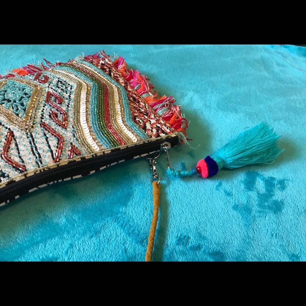 NEW gorgeous beaded EXPRESS NYC purse - Picture 7 of 13